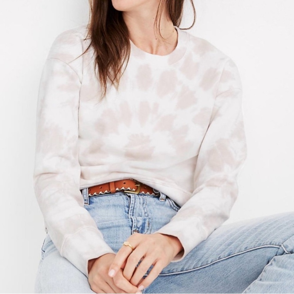 Madewell Tie-Dye Crop Crewneck Sweatshirt in Ashen Silver - Size Medium 
.